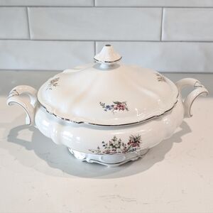 Covered Bowl with handle Elegant White Floral Porcelain Tureen Made in Germany